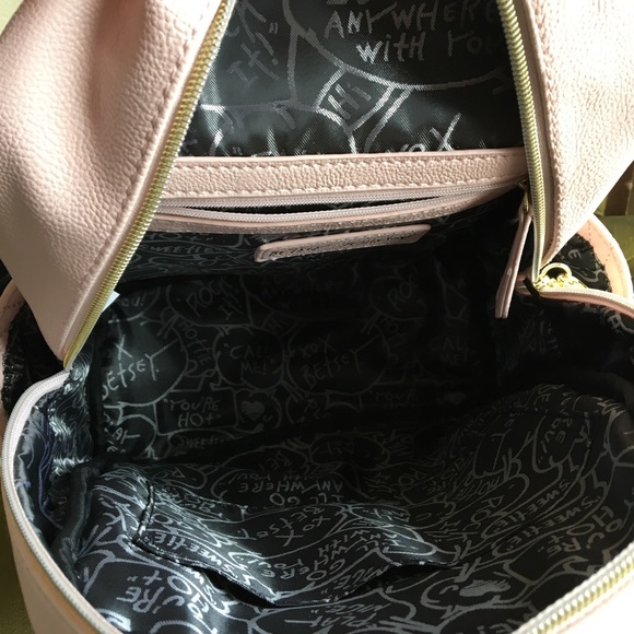 “SOLD” - Picture 5 of 8